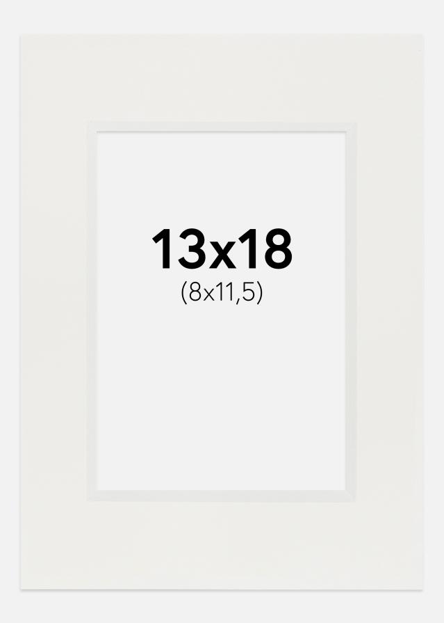 Passe-patrout Biały 3 mm Biały środek 13x18 cm (8x11,5)