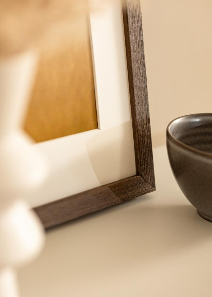 Ramka Hermes Orzech 30x40 cm - Passe-partout Biała 20x28 cm