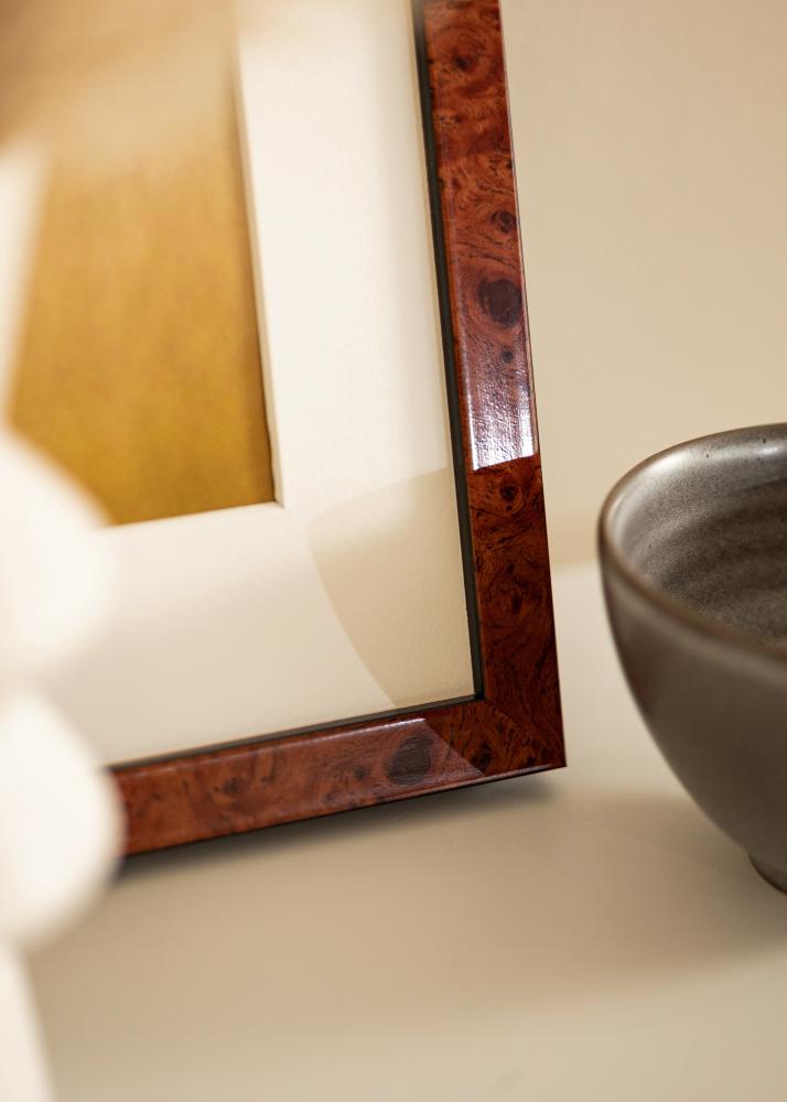 Ramka Hermes Orzech 42x59,4 cm - Passe-partout Biała 25x38 cm