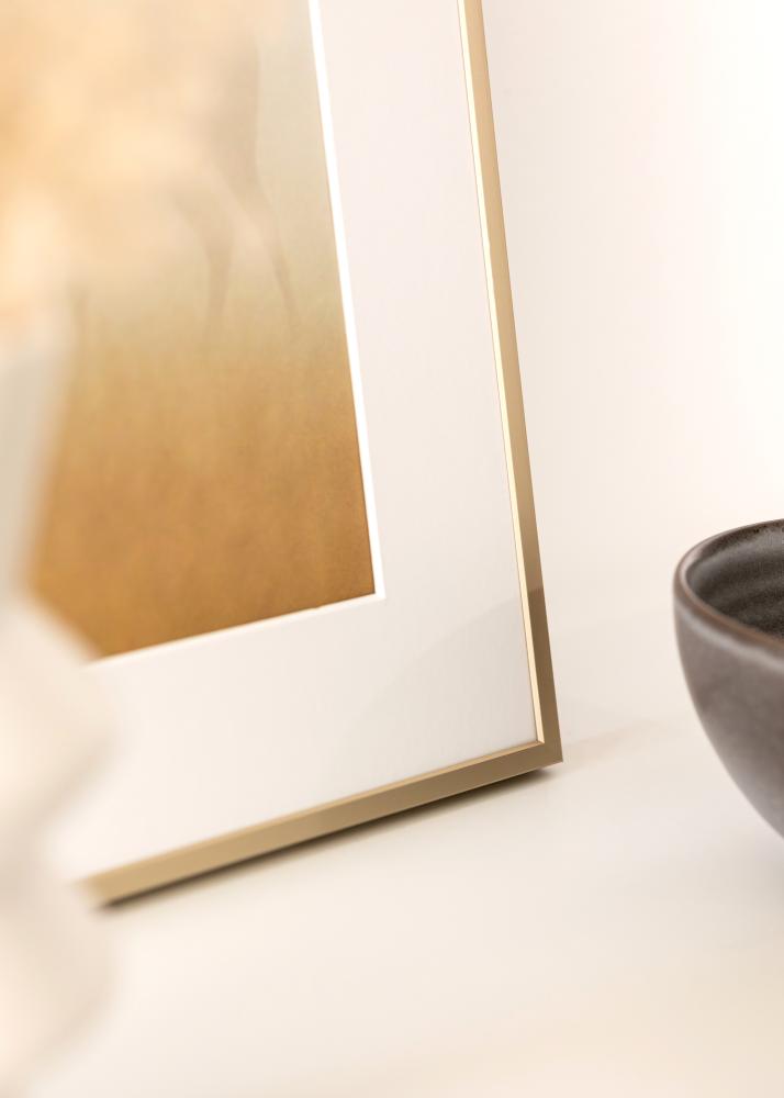 Rama aluminiowa Mosiądz 30x40 cm - Passe-partout Biały 21x29,7 cm