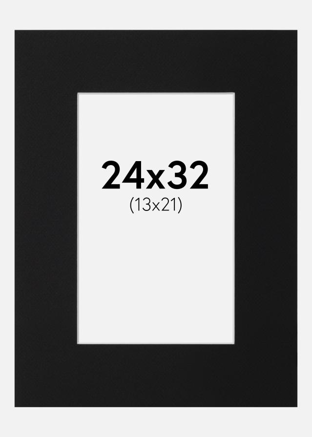 Passe-patrout Czarny Standard (Biały Rdzeń) 24x32 cm (13x21)