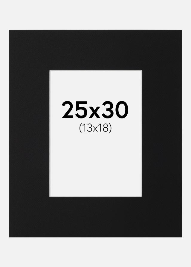 Passe-patrout Czarny Standard (Biały Rdzeń) 25x30 cm (13x18)