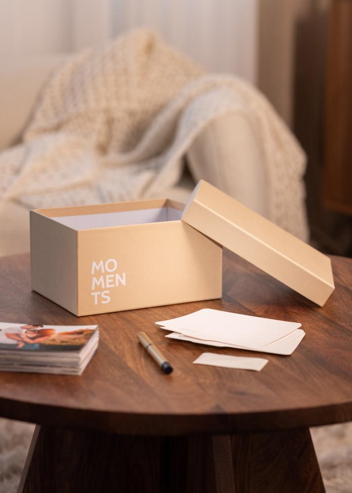 KAILA MOMENTS Pudełko na zdjęcia (700 zdjęć w formacie 10x15 cm) - Kremowy