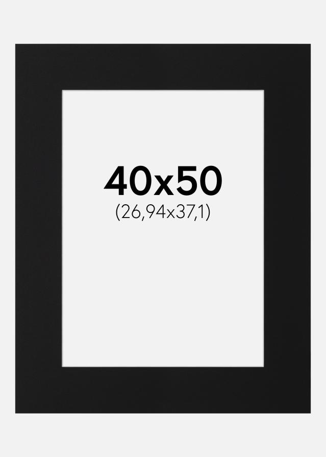 Passe-patrout Czarny Standard (Biały Rdzeń) 40x50 cm (26,94x37,1)