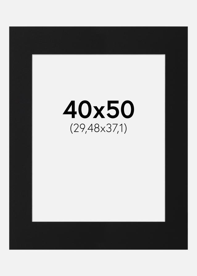 Passe-patrout Czarny Standard (Biały Rdzeń) 40x50 cm (29,48x37,1)