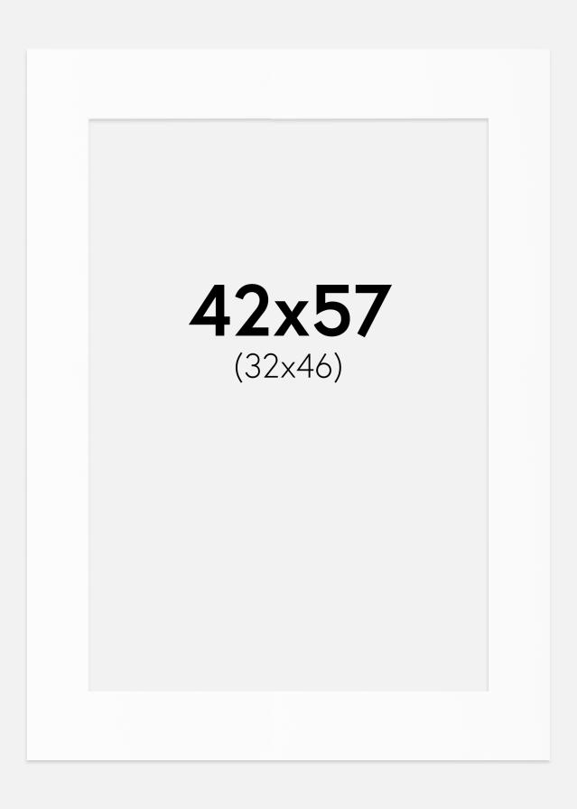 Passe-patrout Biały Standard (Białe Rdzeń) 42x57 cm (32x46)