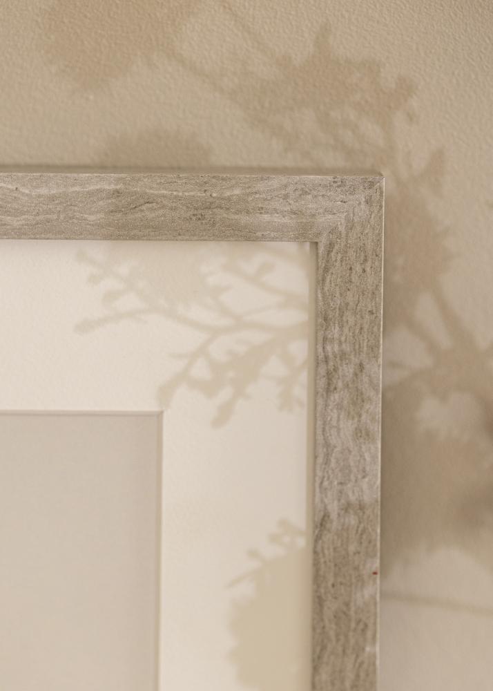 Rama New Stockholm Szary 50x70 cm