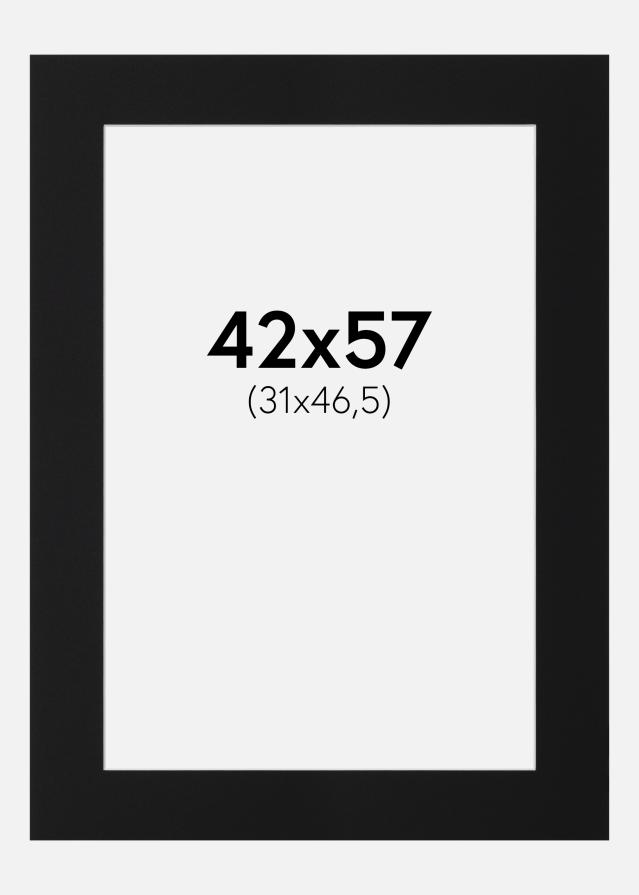 Passe-patrout Czarny Standard (Biały Rdzeń) 42x57 cm (31x46,5)