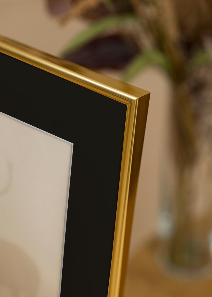 Rama Victoria Złoty 50x70 cm - Passe-patrout Czarny 33x56 cm